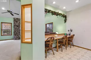 19301 Sunnyridge Ct, Oregon City, OR 97045 - Photo 19