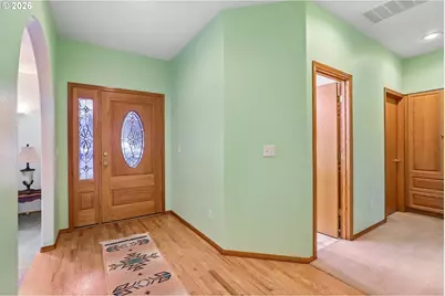 19301 Sunnyridge Ct, Oregon City, OR 97045 - Photo 5