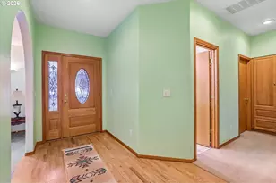 19301 Sunnyridge Ct, Oregon City, OR 97045 - Photo 5