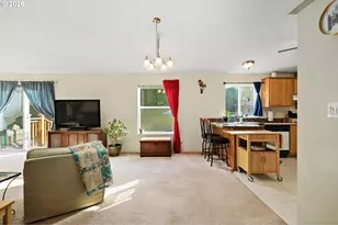 604 SE Forest Ln, Cascade Locks, OR 97014 - Photo 13