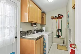 604 SE Forest Ln, Cascade Locks, OR 97014 - Photo 25