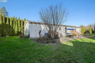 604 SE Forest Ln, Cascade Locks, OR 97014 - Photo 3