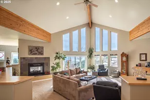 1000 Windy Mountain Ln, Oakland, OR 97462 - Photo 5