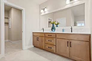 208 NW 16th Ave, Canby, OR 97013 - Photo 35
