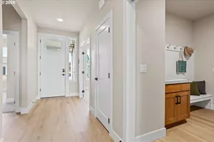 208 NW 16th Ave, Canby, OR 97013 - Photo 13