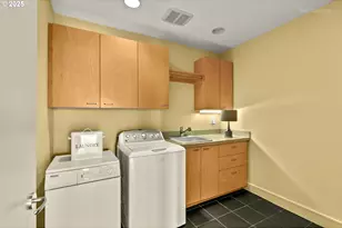 1540 SW Vista Ave, Portland, OR 97201 - Photo 41