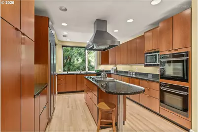 1540 SW Vista Ave #2000, Portland, OR 97201 - Photo 15