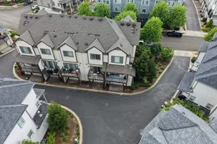 28526 SW Paris Ave, Wilsonville, OR 97070 - Photo 31