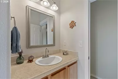 1206 Criteser Loop, Toledo, OR 97391 - Photo 27
