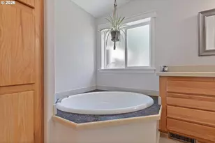 1206 Criteser Loop, Toledo, OR 97391 - Photo 23