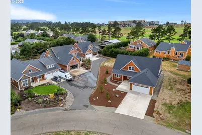 645 Meadow Ln, Gearhart, OR 97138 - Photo 47