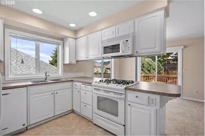 11070 SE Alexander Ave, Happy Valley, OR 97086 - Photo 13