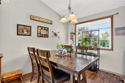 1600 NW Angeline Ave, Gresham, OR 97030 - Photo 9