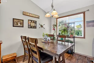 1600 NW Angeline Ave, Gresham, OR 97030 - Photo 9