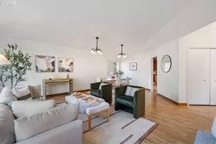 15100 SW Gull Dr, Beaverton, OR 97007 - Photo 7