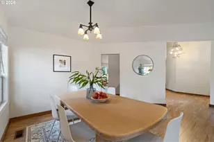 15100 SW Gull Dr, Beaverton, OR 97007 - Photo 9