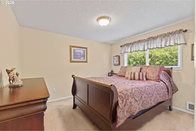 580 8th Ave, Coos Bay, OR 97420 - Photo 35