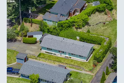 580 8th Ave, Coos Bay, OR 97420 - Photo 7