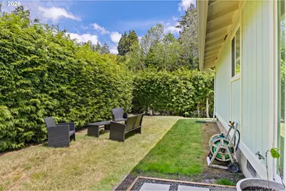 580 8th Ave, Coos Bay, OR 97420 - Photo 39