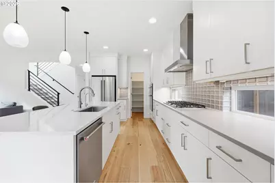 6430 NE 31st Ave, Portland, OR 97211 - Photo 21