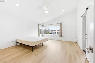 6430 NE 31st Ave, Portland, OR 97211 - Photo 23