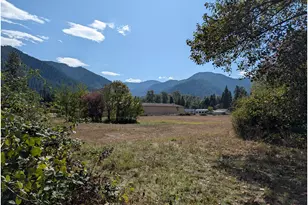 76526 W 2nd St, Oakridge, OR 97463 - Photo 29