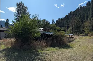 76526 W 2nd St, Oakridge, OR 97463 - Photo 13