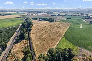 94985 Ayres Ln, Junction City, OR 97448 - Photo 29