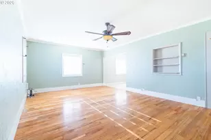 512 20th St, La Grande, OR 97850 - Photo 3