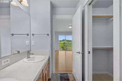 7124 NE Cherry Dr, Hillsboro, OR 97124 - Photo 17