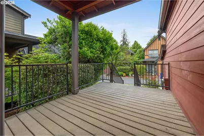 7124 NE Cherry Dr, Hillsboro, OR 97124 - Photo 23