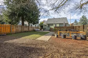 730 NE 63rd Ave, Portland, OR 97213 - Photo 39