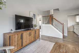 730 NE 63rd Ave, Portland, OR 97213 - Photo 9