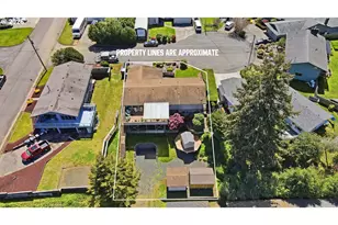 2820 Country Club Ct, Reedsport, OR 97467 - Photo 35