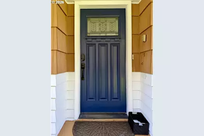 8906 NE Hancock St, Portland, OR 97220 - Photo 5