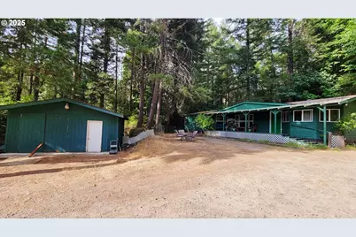 1097 Lees Creek Rd, Myrtle Creek, OR 97457 - Photo 3