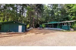 1097 Lees Crk Rd, Myrtle Creek, OR 97457 - Photo 3