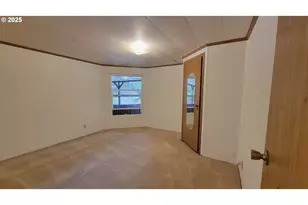 1097 Lees Crk Rd, Myrtle Creek, OR 97457 - Photo 21