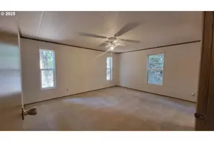 1097 Lees Crk Rd, Myrtle Creek, OR 97457 - Photo 25