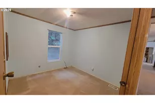 1097 Lees Crk Rd, Myrtle Creek, OR 97457 - Photo 19