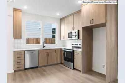 4138 NE 14th Ave, Portland, OR 97211 - Photo 5