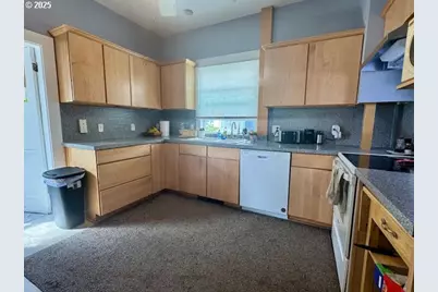 904 Penn Ave, La Grande, OR 97850 - Photo 11