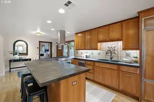 1350 E 25th Ave, Eugene, OR 97403 - Photo 5