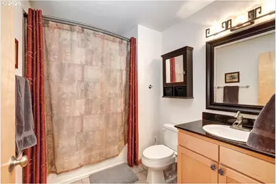 1040 NW Naito Pkwy #O-9, Portland, OR 97209 - Photo 15