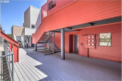 1040 NW Naito Pkwy #O-9, Portland, OR 97209 - Photo 1