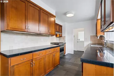 4405 SW 78th Ave, Portland, OR 97225 - Photo 13