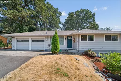 4598 SE Whipple Ave, Milwaukie, OR 97267 - Photo 1