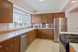 12355 SW Tooze Rd, Sherwood, OR 97140 - Photo 11