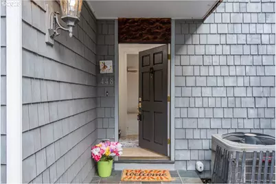 448 N Hayden Bay Dr, Portland, OR 97217 - Photo 5