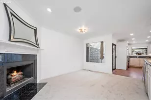 448 N Hayden Bay Dr, Portland, OR 97217 - Photo 21